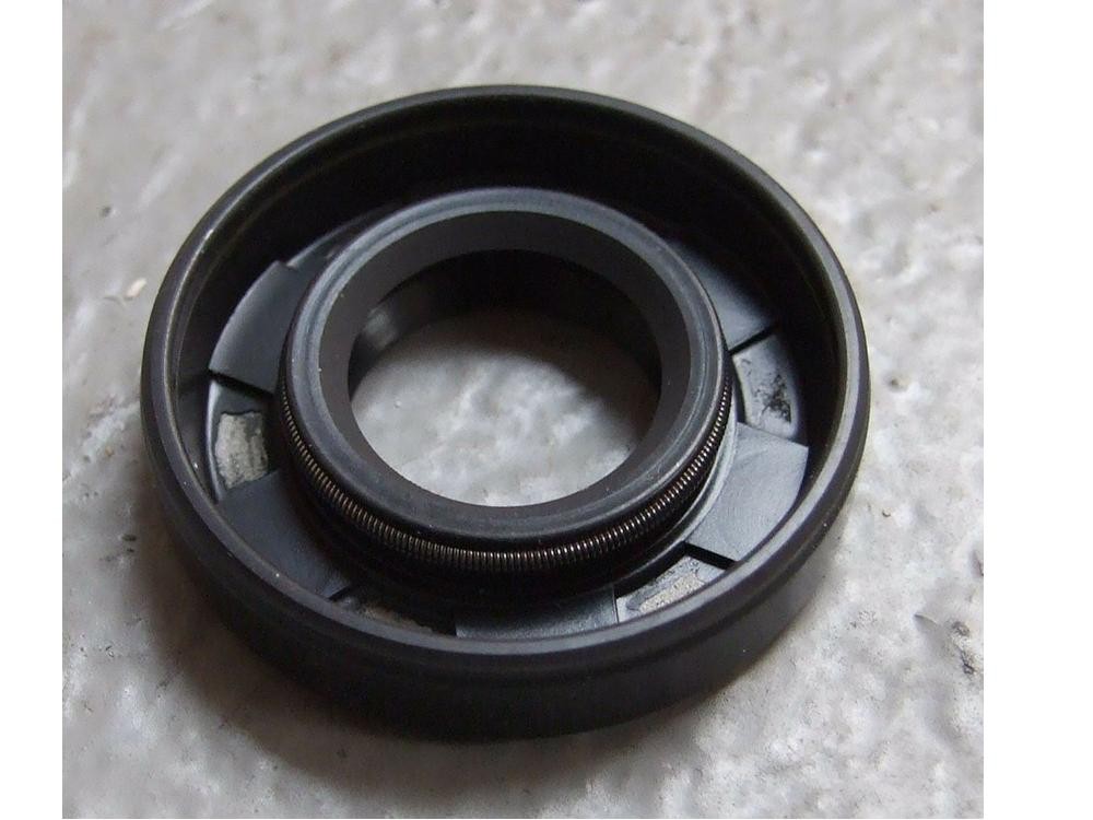 SEMERING VAKUM PUMPE HITACHI 