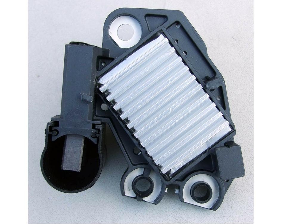 REGLER VALEO 12V VW PASSAT GOLF AUDI