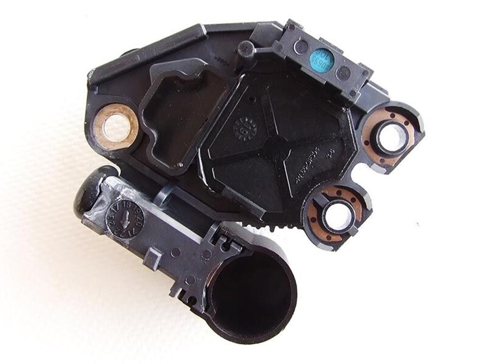 REGLER VALEO 12V OPEL  PEUGEOT CITROEN TOYOTA