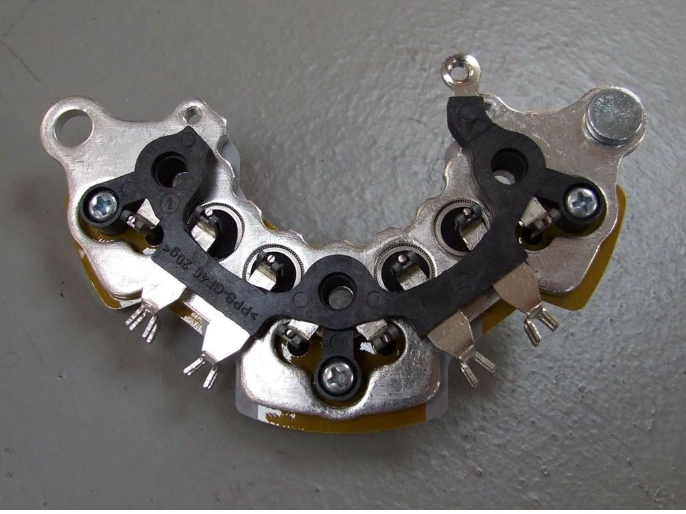 DIODNA PLOCA HITACHI 4 IZLAZA ASTRA G, H 1.7 MOBILETRON